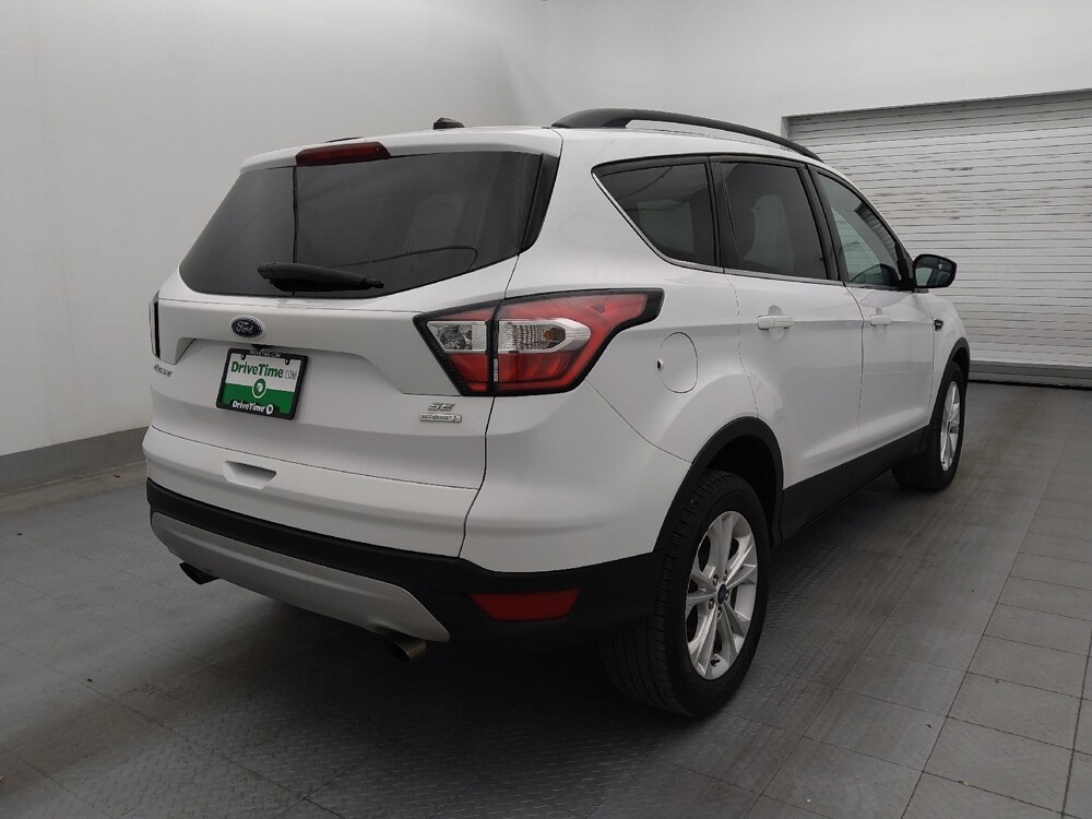 2018 Ford Escape in Fort Myers, FL 33907 - 18137311 9
