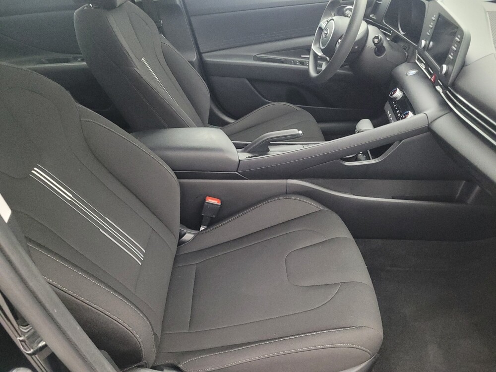 2023 Hyundai Elantra in Fort Myers, FL 33907 - 18137313 21