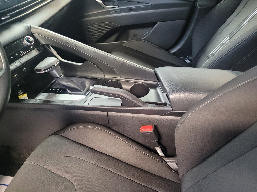 2023 Hyundai Elantra in Fort Myers, FL 33907 - 18137313 26