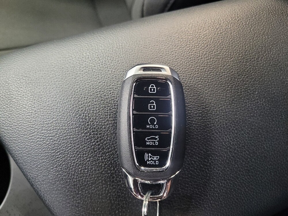 2023 Hyundai Elantra in Fort Myers, FL 33907 - 18137313 32
