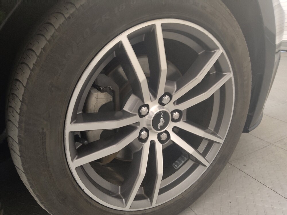 2016 Ford Mustang in Tallahassee, FL 32304 - 18137315 31