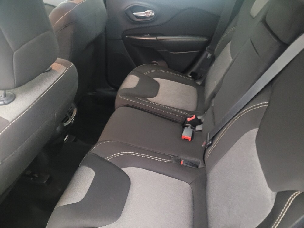 2014 Jeep Cherokee in Tallahassee, FL 32304 - 18137318 18