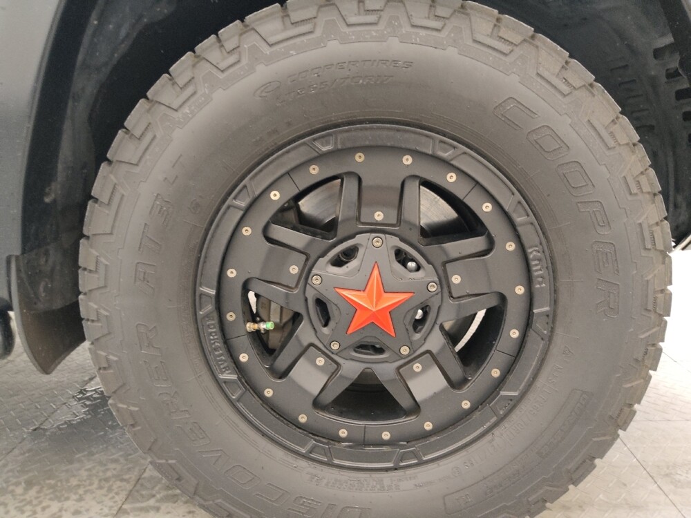 2019 Toyota 4Runner in Tallahassee, FL 32304 - 18137319 31