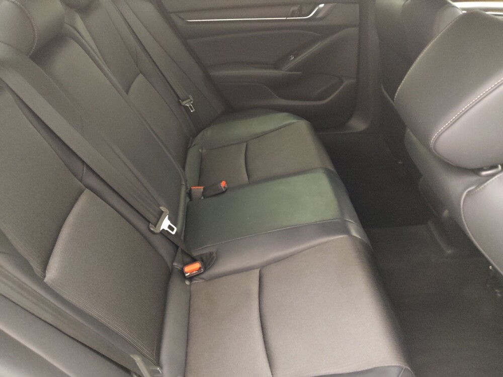 2018 Honda Accord in Fort Myers, FL 33907 - 18137323 19