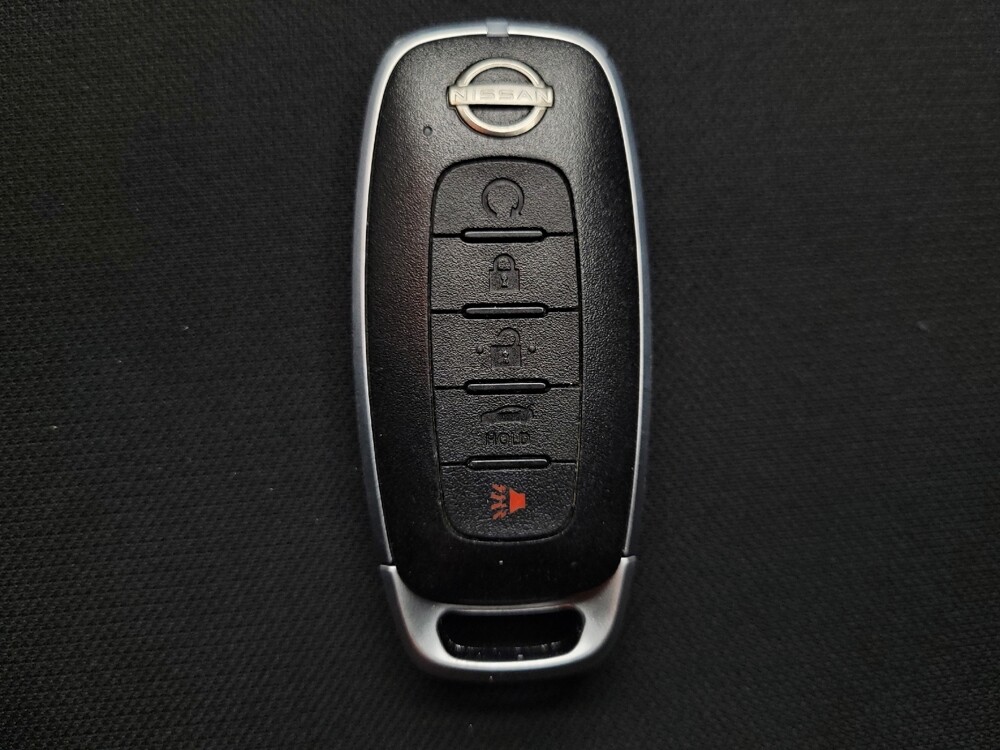 2025 Nissan Sentra in Las Vegas, NV 89104 - 18137334 32