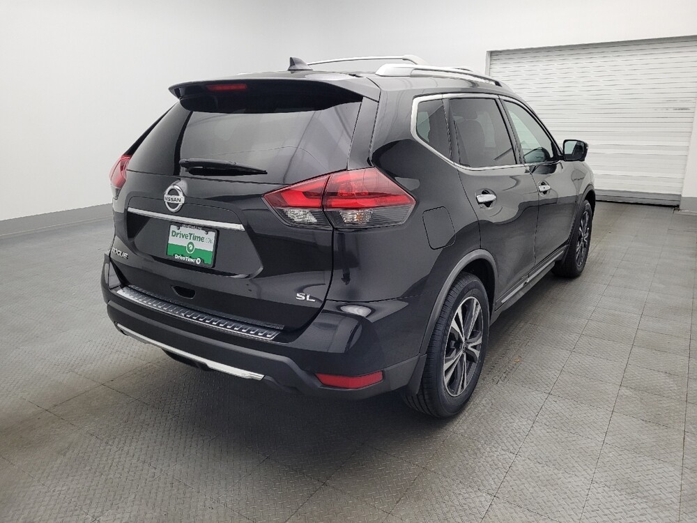 2018 Nissan Rogue in Hialeah, FL 33014 - 18137339 9