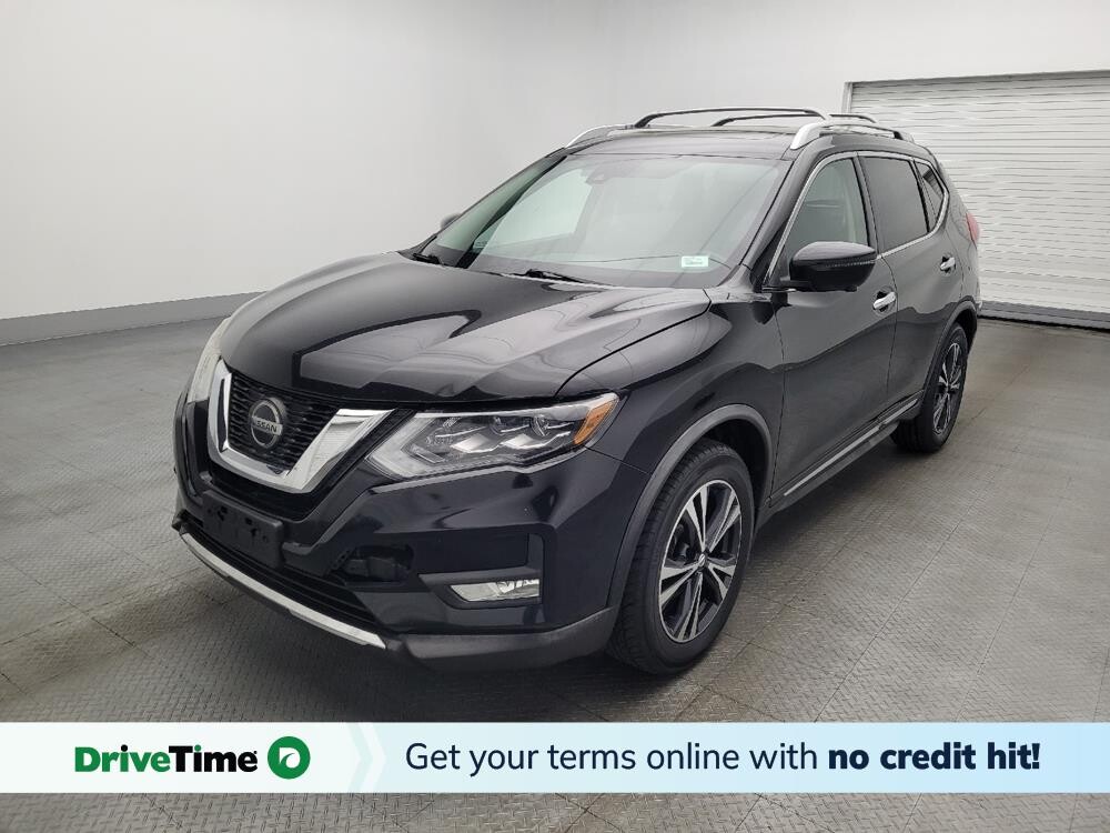 2018 Nissan Rogue in Hialeah, FL 33014 - 18137339