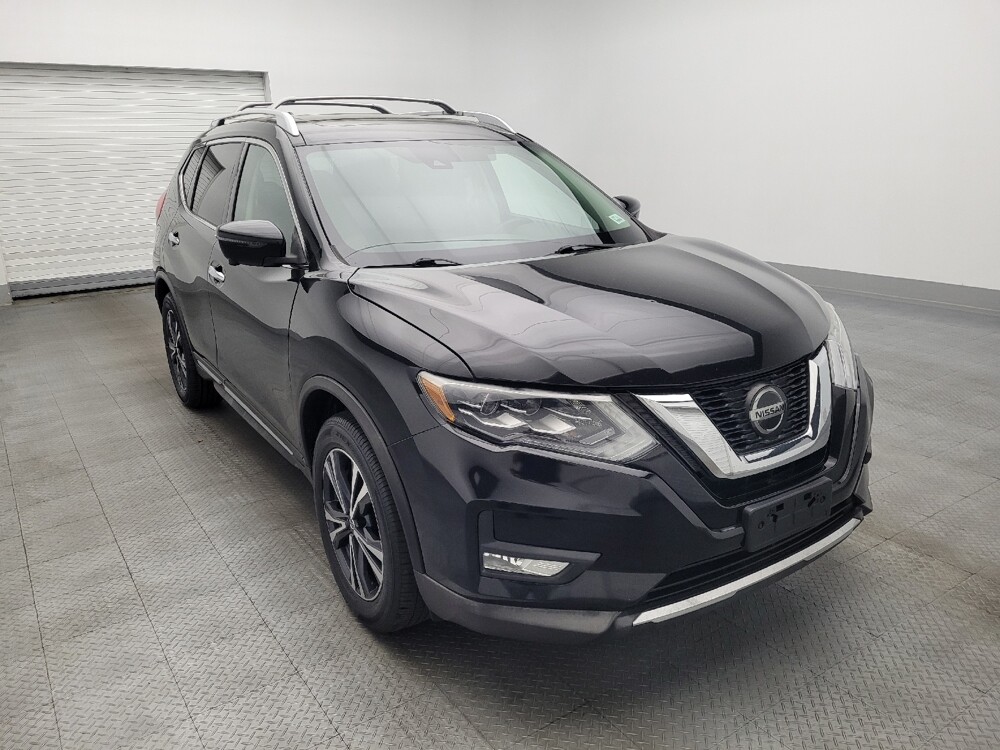 2018 Nissan Rogue in Hialeah, FL 33014 - 18137339 13