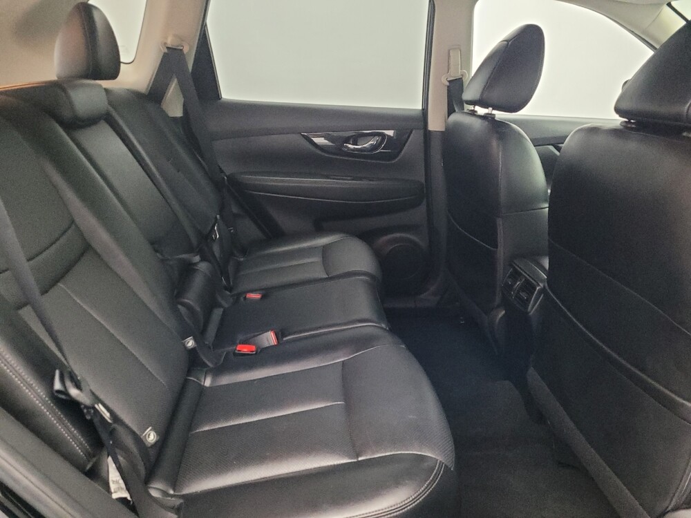 2018 Nissan Rogue in Hialeah, FL 33014 - 18137339 19