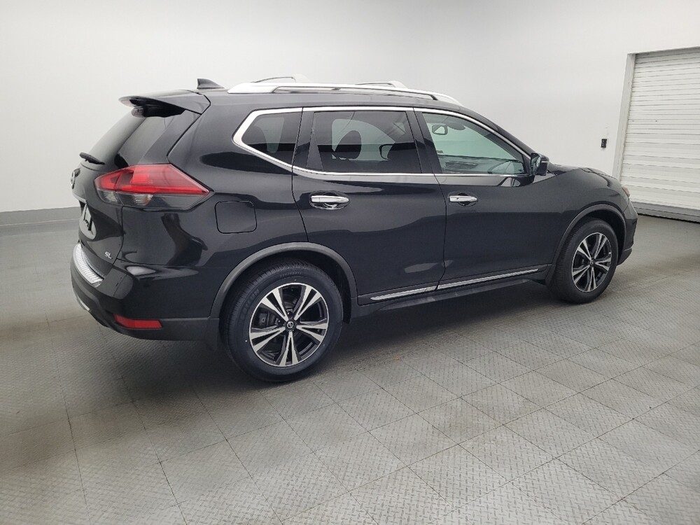 2018 Nissan Rogue in Hialeah, FL 33014 - 18137339 10