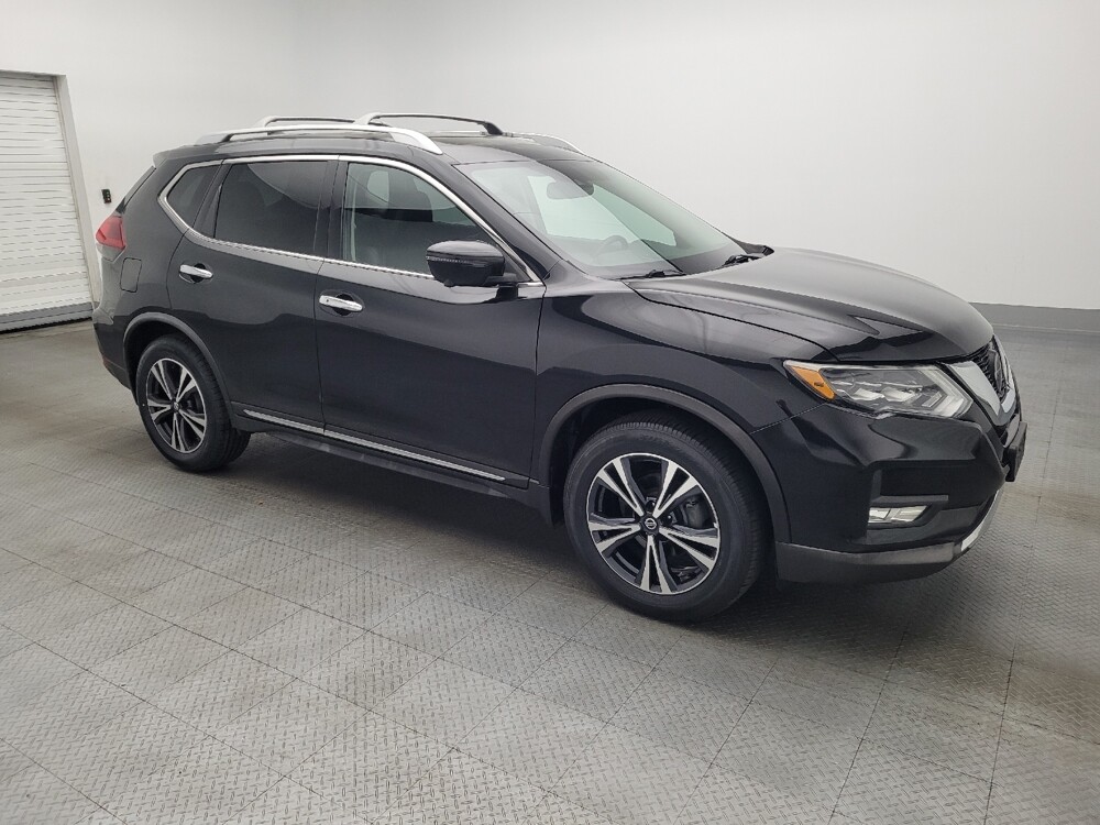 2018 Nissan Rogue in Hialeah, FL 33014 - 18137339 11