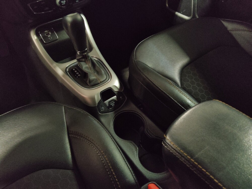 2019 Jeep Compass in Hialeah, FL 33014 - 18137341 26