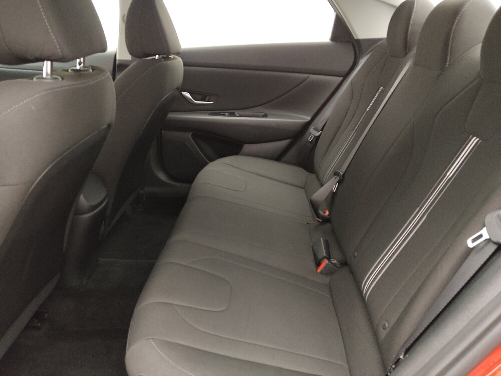 2023 Hyundai Elantra in Kissimmee, FL 34744 - 18137348 18