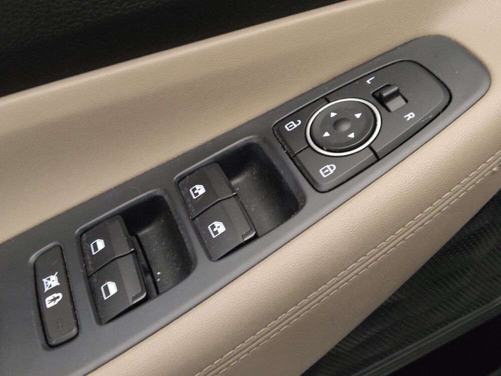 2019 Hyundai Santa Fe in Gainesville, FL 32609 - 18137350 27