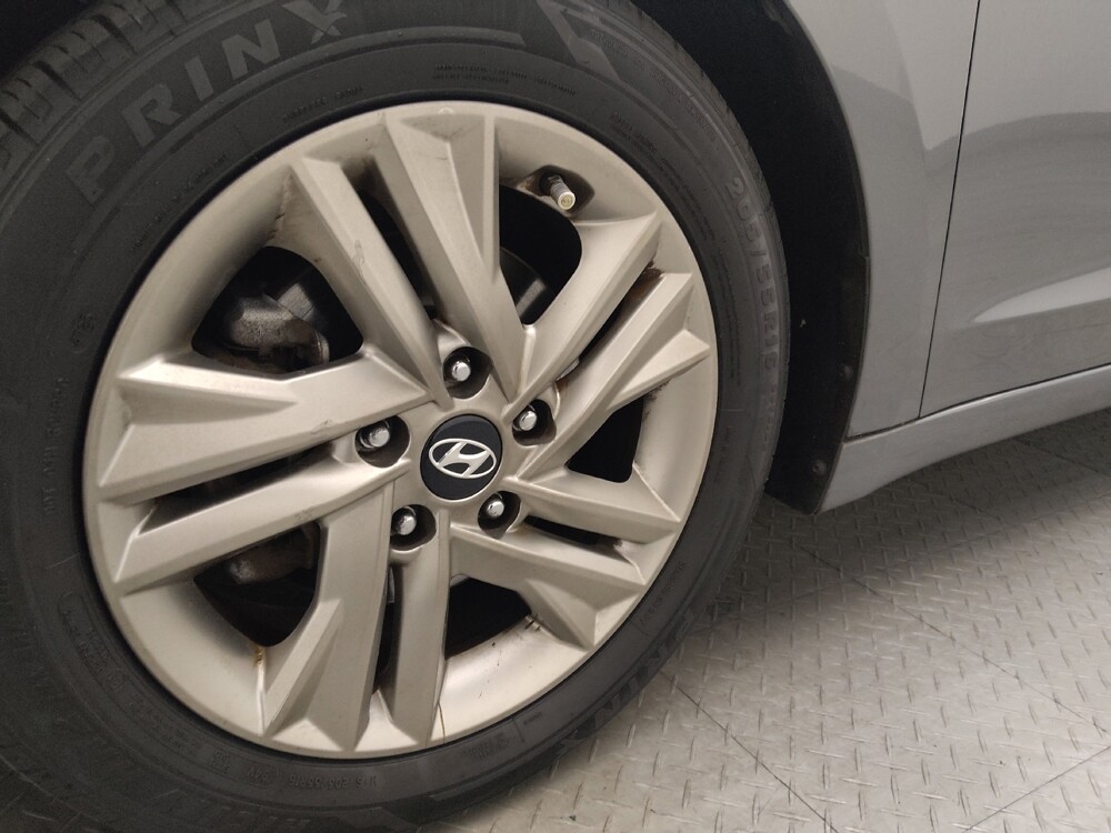 2019 Hyundai Elantra in West Palm Beach, FL 33409 - 18137351 31