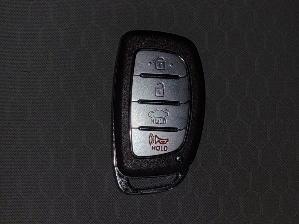 2019 Hyundai Elantra in West Palm Beach, FL 33409 - 18137351 32