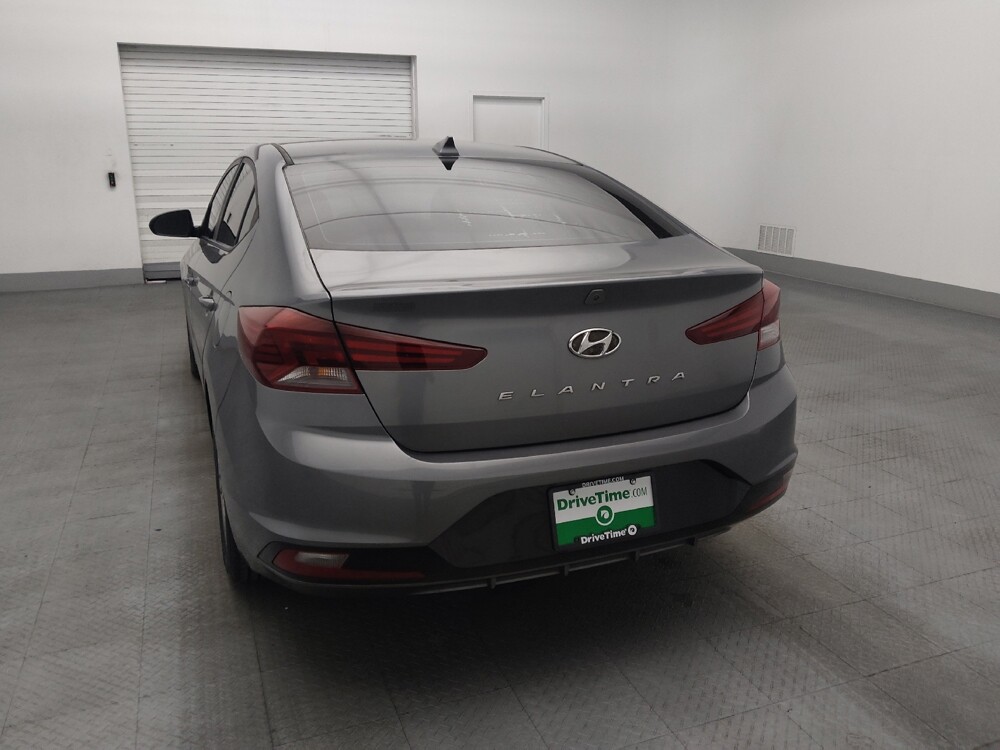 2019 Hyundai Elantra in West Palm Beach, FL 33409 - 18137351 6