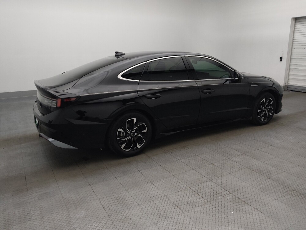 2024 Hyundai Sonata in Kissimmee, FL 34744 - 18137353 10