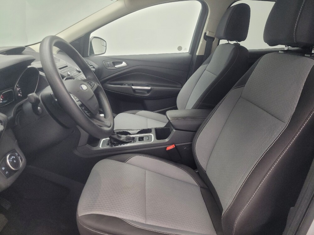 2017 Ford Escape in Mishawaka, IN 46545 - 18137354 17