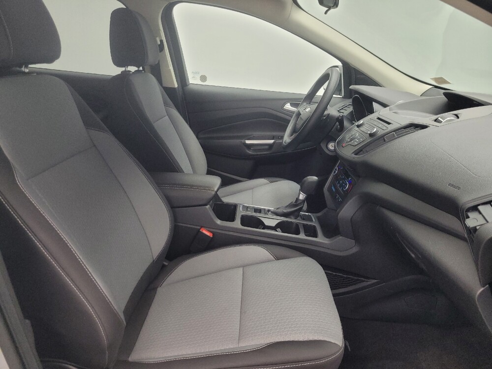 2017 Ford Escape in Mishawaka, IN 46545 - 18137354 21