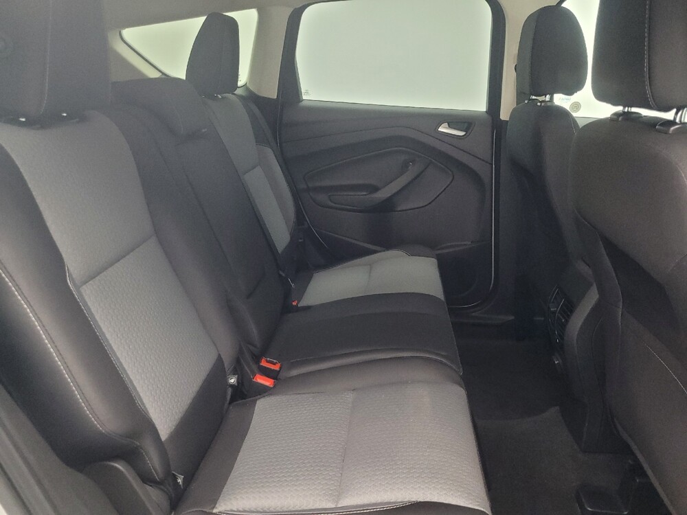 2017 Ford Escape in Mishawaka, IN 46545 - 18137354 19