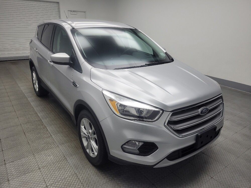 2017 Ford Escape in Mishawaka, IN 46545 - 18137354 13