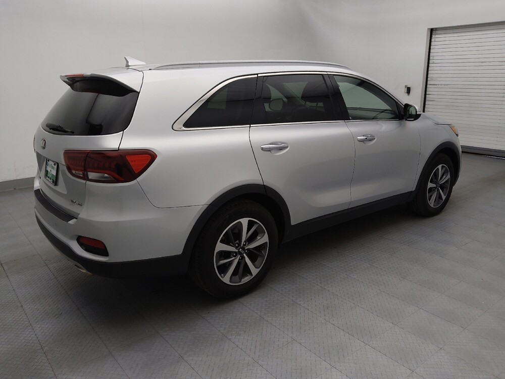 2019 Kia Sorento in Salem, VA 24153 - 18137360 10