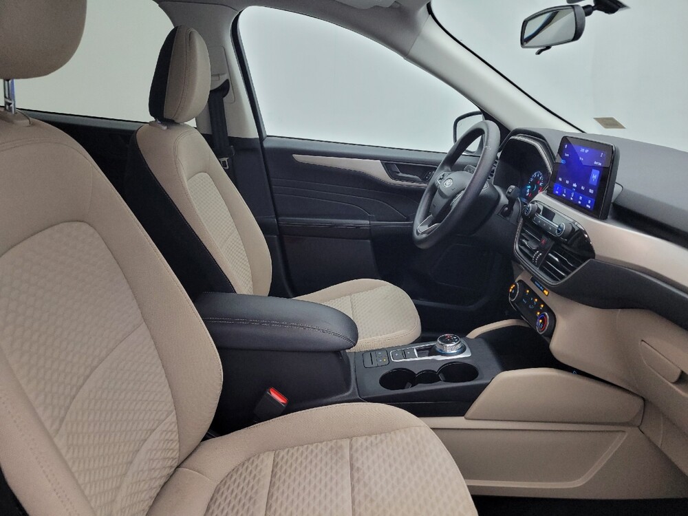 2022 Ford Escape in Winston-Salem, NC 27103 - 18137362 21