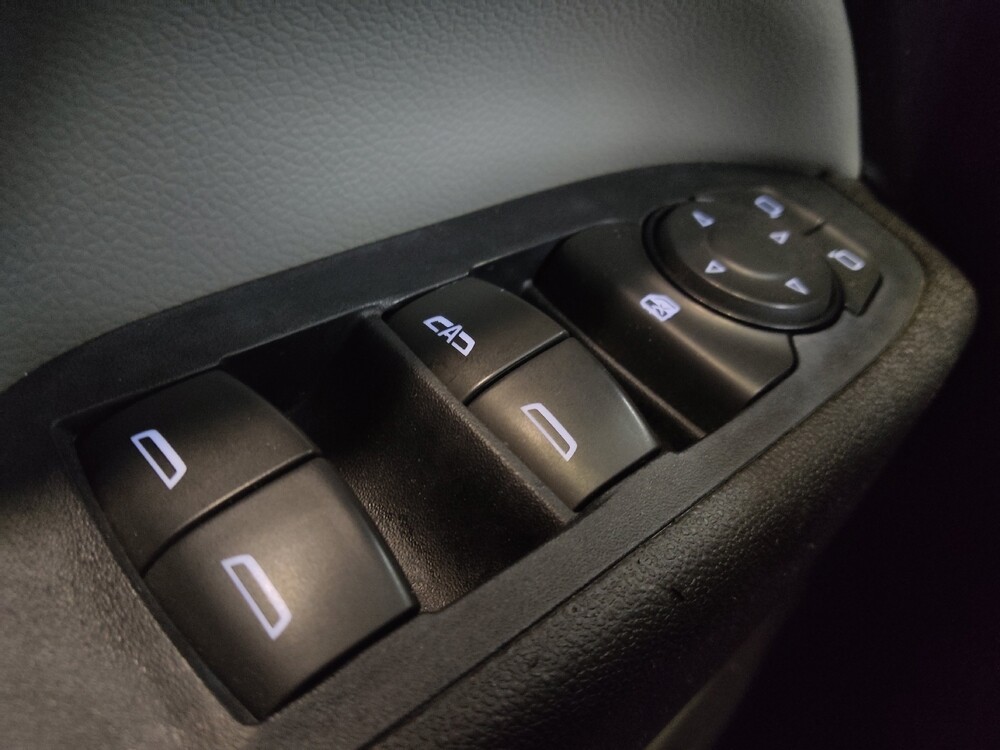 2019 Chevrolet Equinox in Gastonia, NC 28056 - 18137366 27