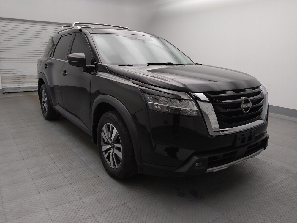 2022 Nissan Pathfinder in Denver, CO 80012 - 18137372 13