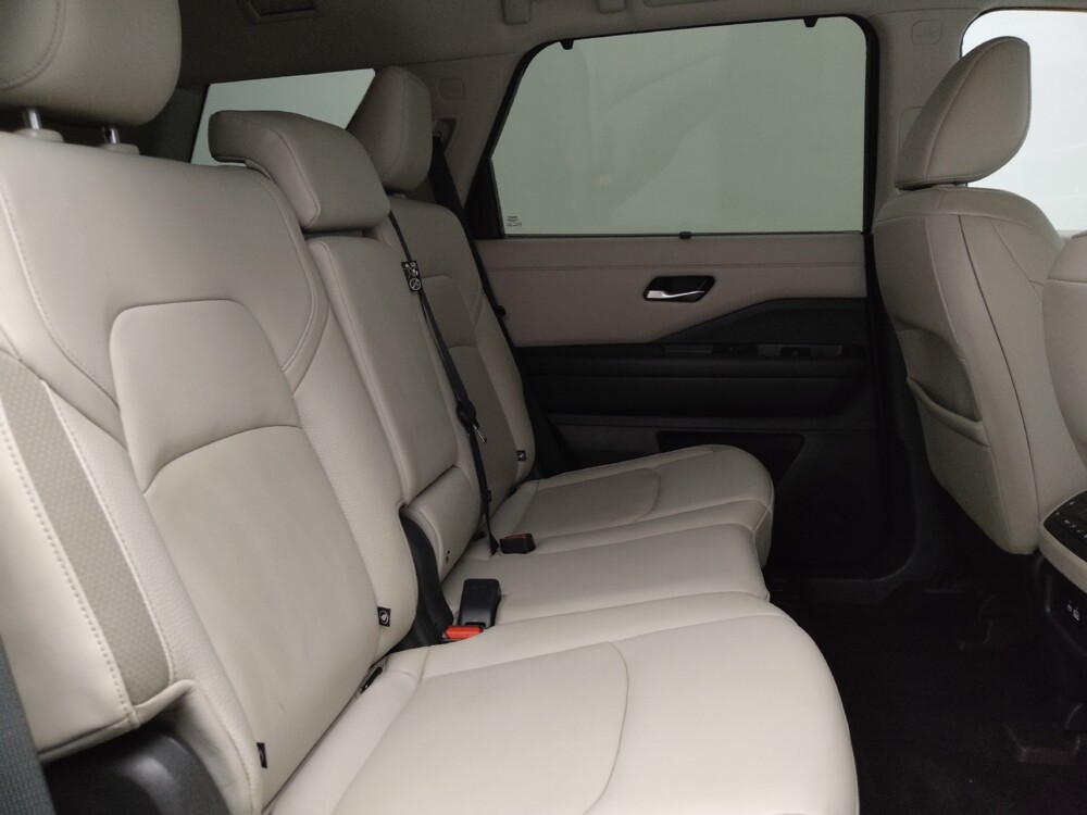 2022 Nissan Pathfinder in Denver, CO 80012 - 18137372 19