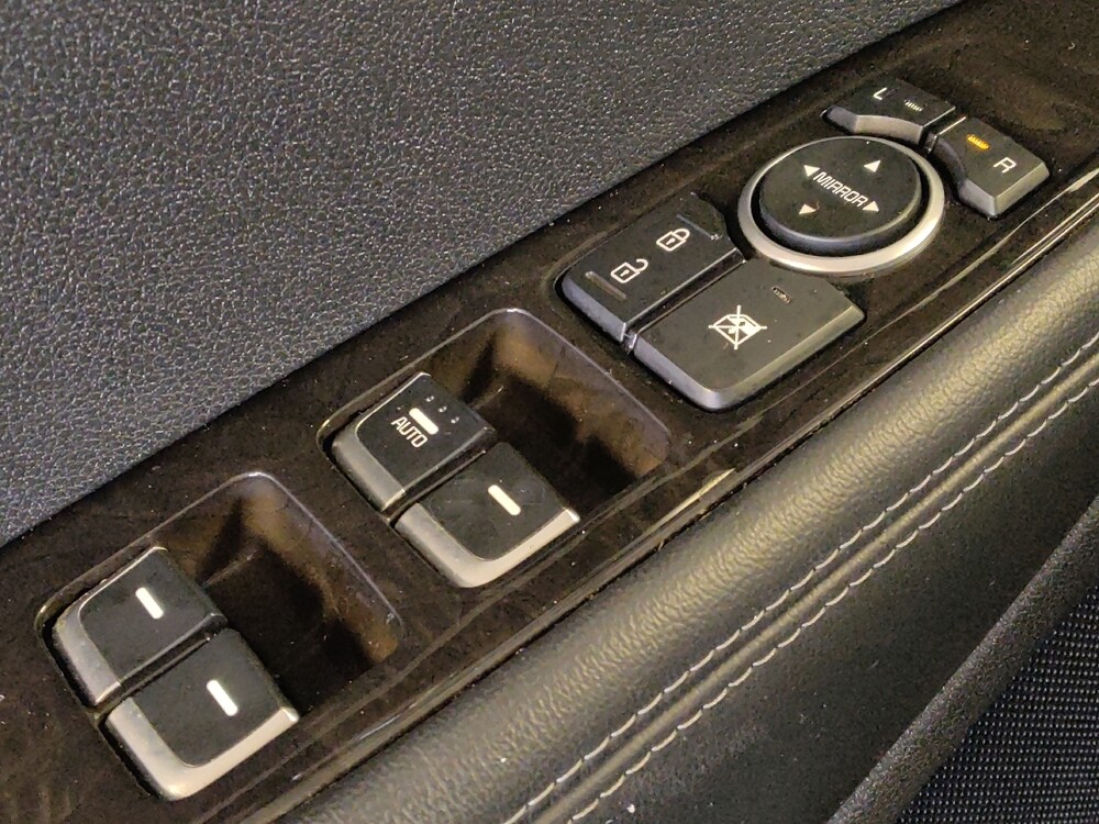 2016 Kia Sorento in Corpus Christi, TX 78412 - 18137384 27