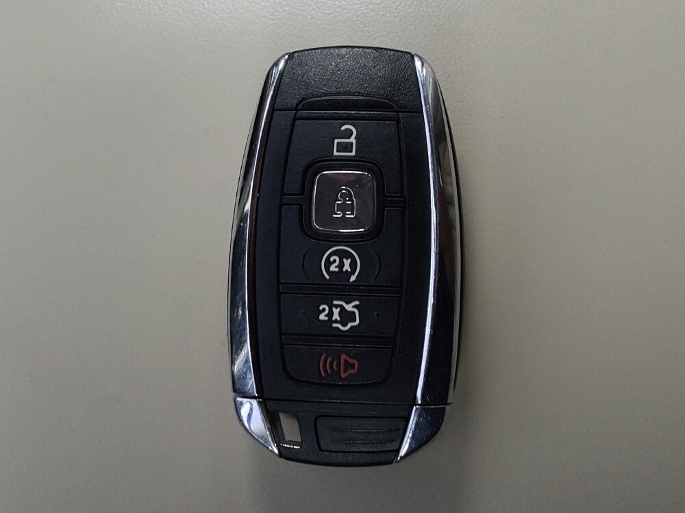 2017 Lincoln MKC in Round Rock, TX 78664 - 18137400 32