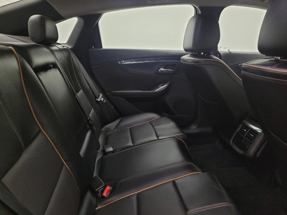 2016 Chevrolet Impala in Toledo, OH 43617 - 18137401 19