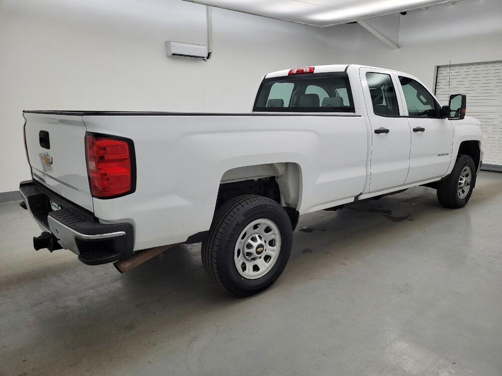 2017 Chevrolet Silverado 3500 in Maple Heights, OH 44137 - 18137402 10