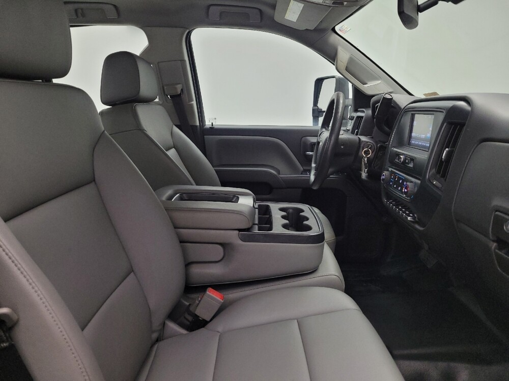 2017 Chevrolet Silverado 3500 in Maple Heights, OH 44137 - 18137402 21