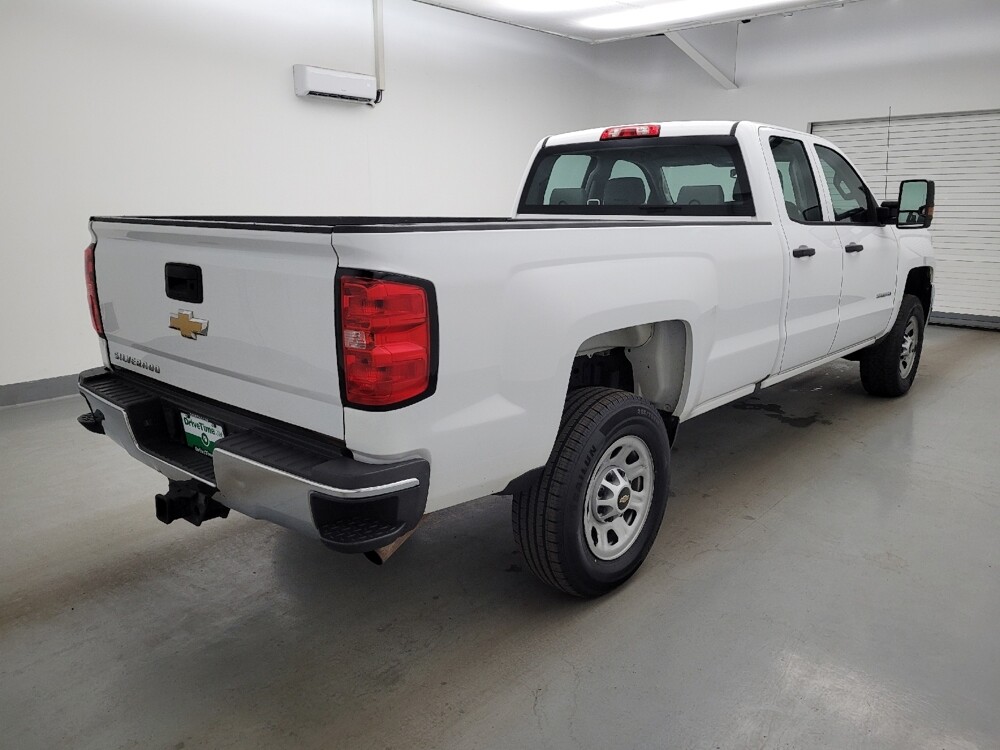 2017 Chevrolet Silverado 3500 in Maple Heights, OH 44137 - 18137402 9