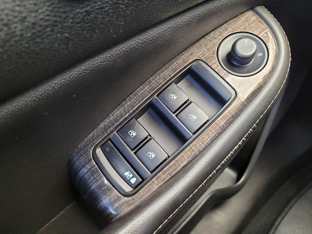 2014 Chevrolet Malibu in Columbus, OH 43231 - 18137404 27