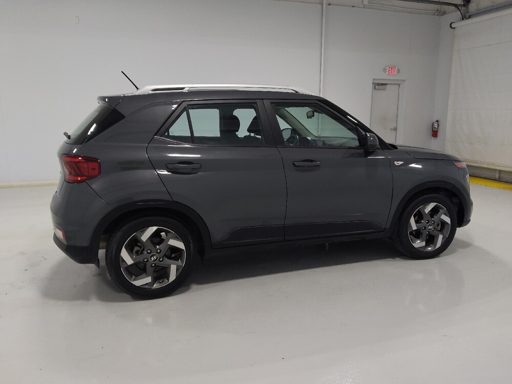 2023 Hyundai Venue in Columbus, OH 43231 - 18137405 10