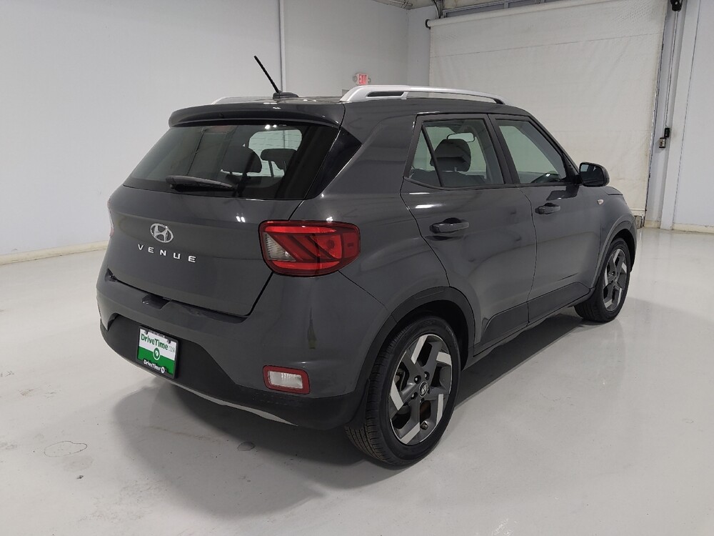 2023 Hyundai Venue in Columbus, OH 43231 - 18137405 9