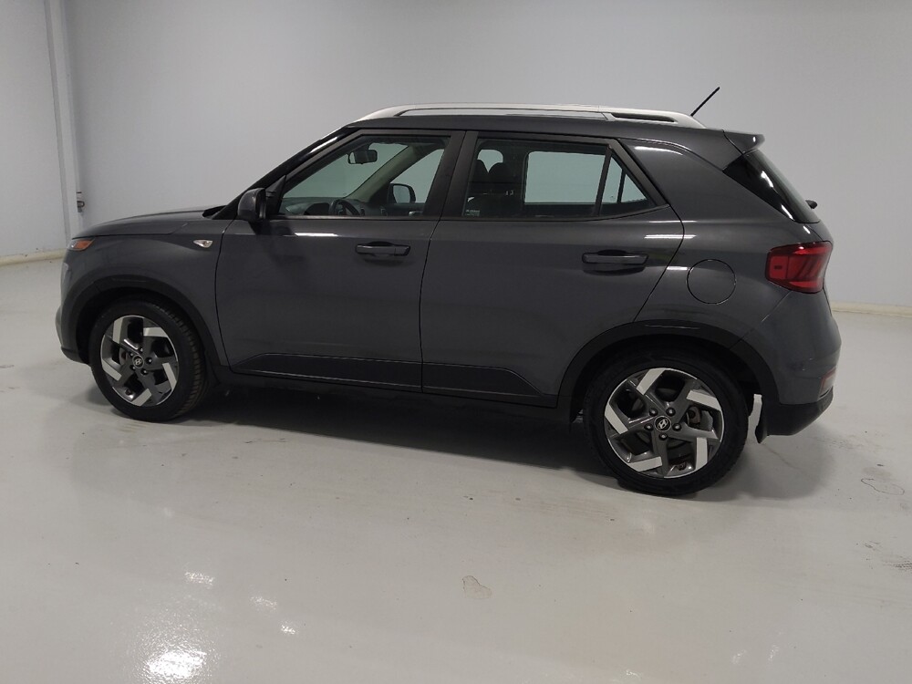 2023 Hyundai Venue in Columbus, OH 43231 - 18137405 3