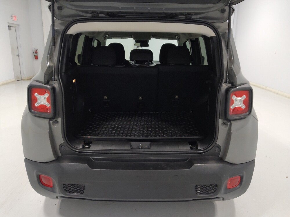 2020 Jeep Renegade in Columbus, OH 43231 - 18137407 29