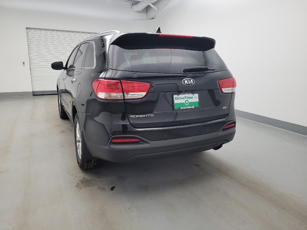 2017 Kia Sorento in Columbus, OH 43231 - 18137409 6