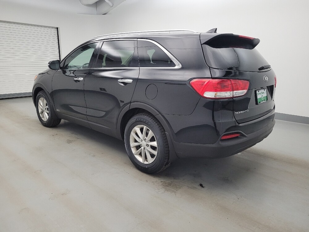 2017 Kia Sorento in Columbus, OH 43231 - 18137409 3