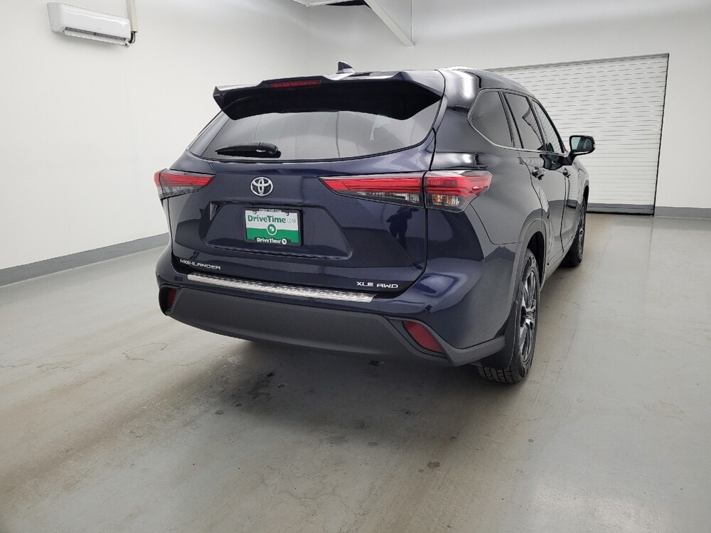 2020 Toyota Highlander in Columbus, OH 43231 - 18137411 7