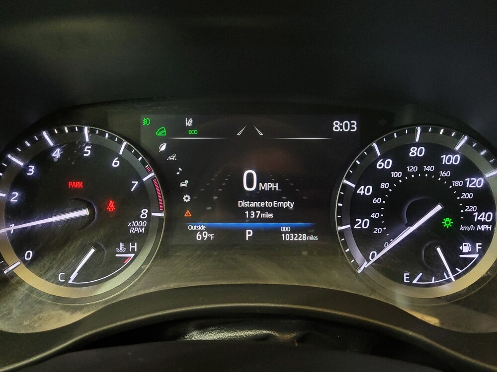 2020 Toyota Highlander in Columbus, OH 43231 - 18137411 23