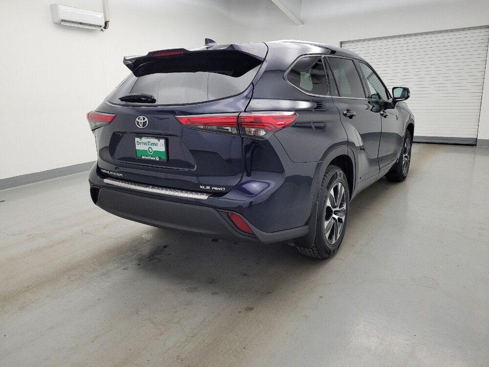 2020 Toyota Highlander in Columbus, OH 43231 - 18137411 9