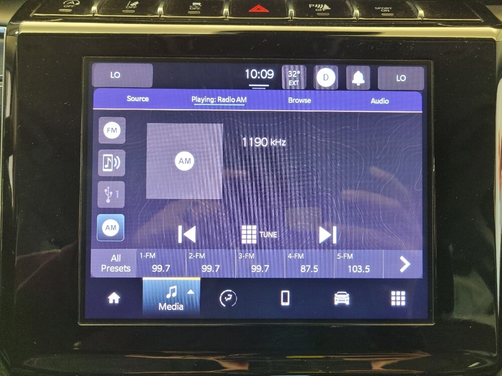 2023 Jeep Grand Cherokee in Columbus, OH 43231 - 18137412 25