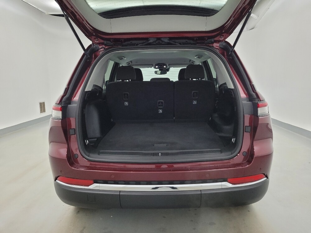 2023 Jeep Grand Cherokee in Columbus, OH 43231 - 18137412 29