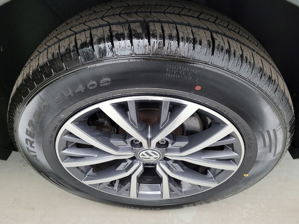 2020 Volkswagen Tiguan in Cincinnati, OH 45255 - 18137413 31